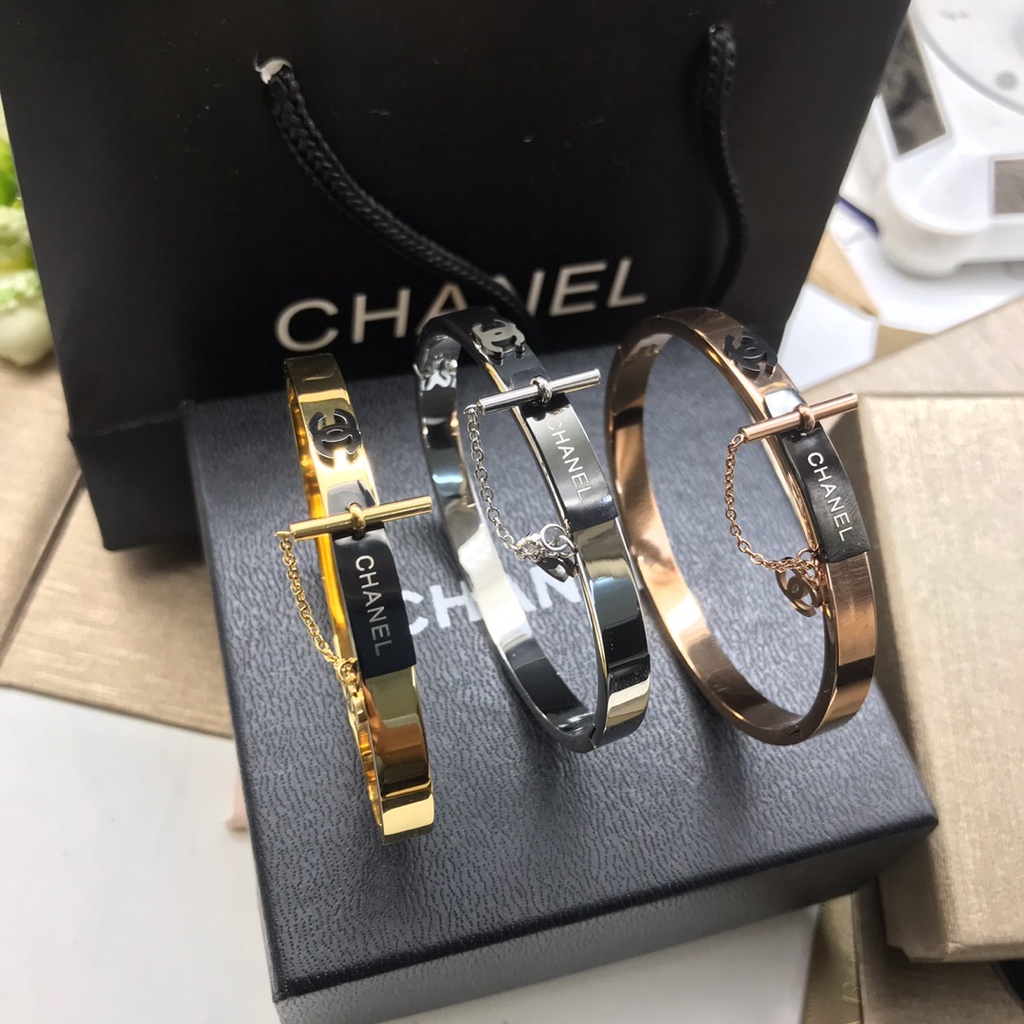 Vòng Tay Thép Titan Ba Màu Thời Trang