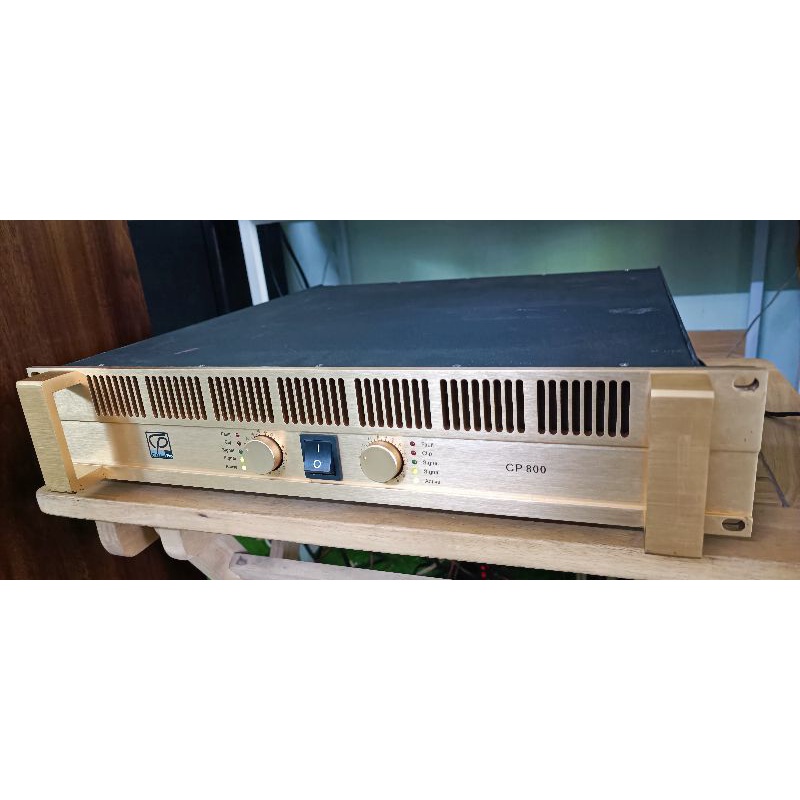 Pow đẩy Mỹ Classic Pro công suất 740w