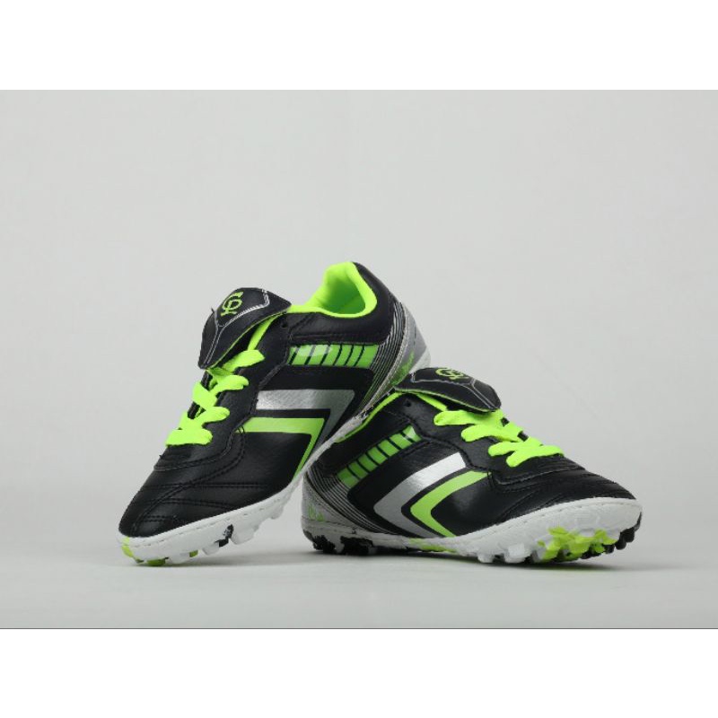 Giầy đá bóng trẻ em Cp044c so hot giảm từ 220k còn 149k