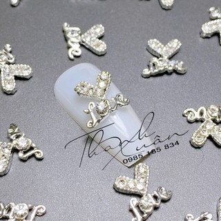 Charm chữ love cao cấp