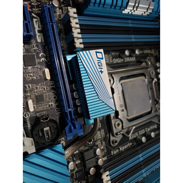 Combo ASUS P9X79 DELUXE + i7-3820