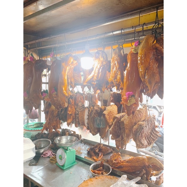 Vịt quay mật ong thương hiệu Đắc Hoà - giao hoả tốc HCM