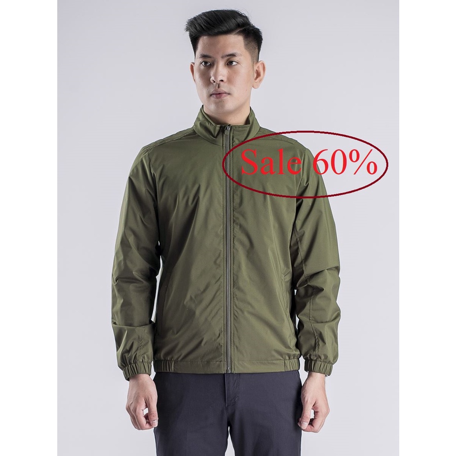 (Tag 1150k) Áo khoác gió hai lớp ARISTINO AJK018W8 bo gấu nhẹ 2 bên hông, túi 2 bên có khoá, vải mềm mịn, lót lưới