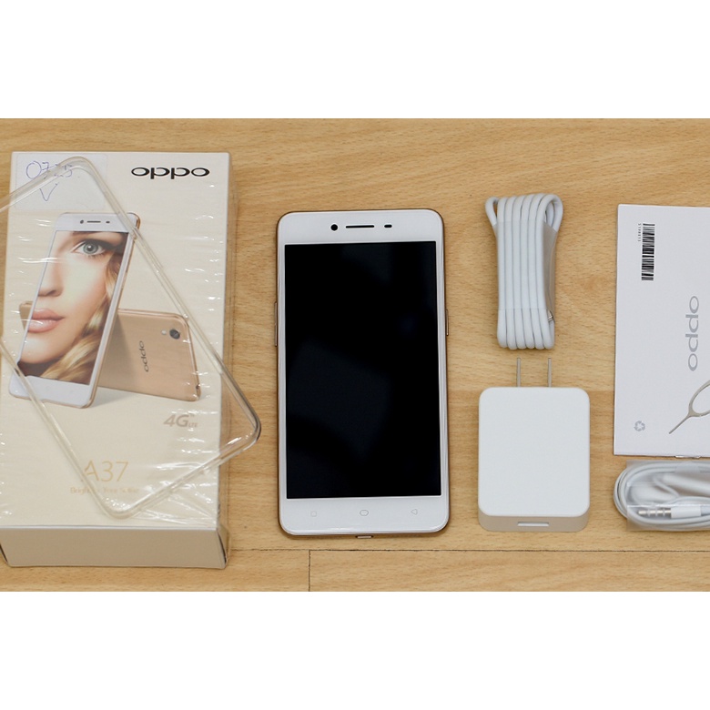 oppo neo 9 a37 chơi game , lướt facebook,zalo,tiktoc siêu mượt . bảo hành 1 đổi 1 trong 10 ngày bảo hành 12 tháng