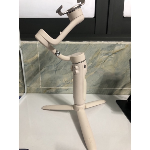 80% D.J.I OSMO 5 - gimbal quay chụp tiện lợi