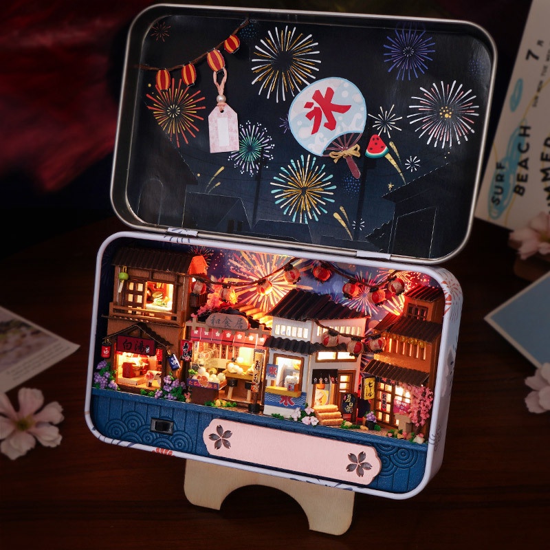 Kèm giá đỡ và keo dán gỗ - Mô hình nhà gỗ búp bê lắp ráp Dollhouse DIY- TH37 Summer Fireworks