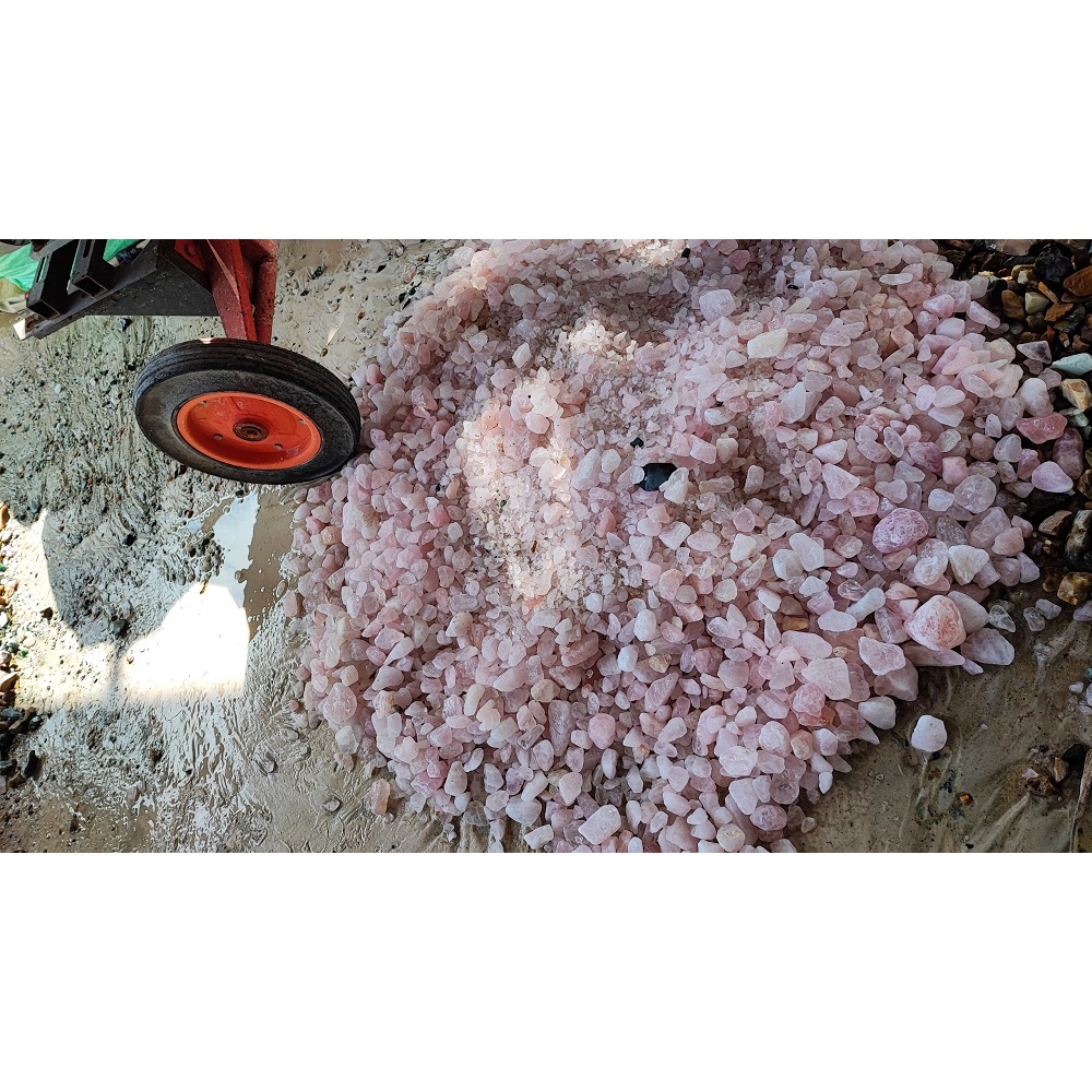 vụn thô thạch anh hồng