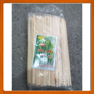 Que xiên tre thịt nướng, rau củ gói 500g