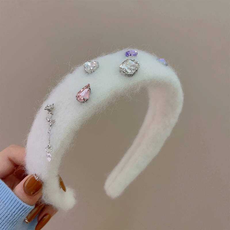 Băng Đô Đính Đá Pha Lê Hình Đầu Lâu Nhỏ Sang Trọng Cao Cấp