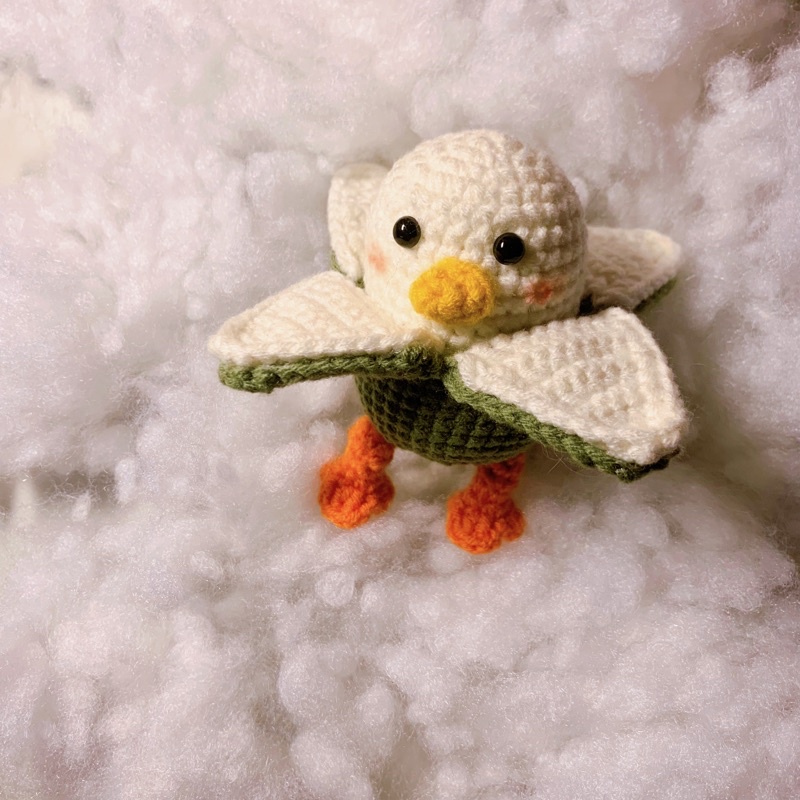 Móc khoá vịt chuối len handmade