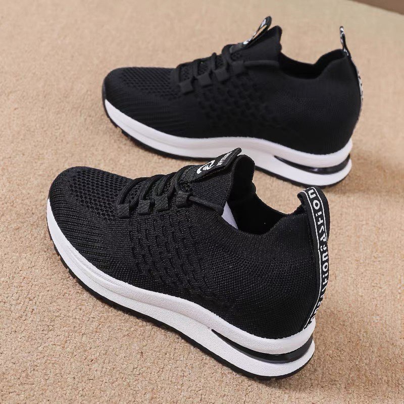 Giày sneaker chun độn đế 7p