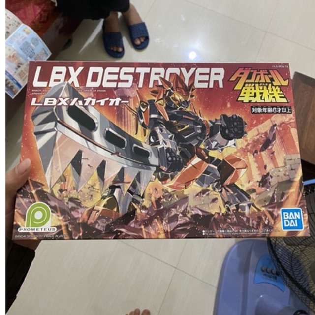 Đấu Sĩ LBX _ “HaKaio” kẻ huỷ diệt (mô hình lắp ráp)mới full box