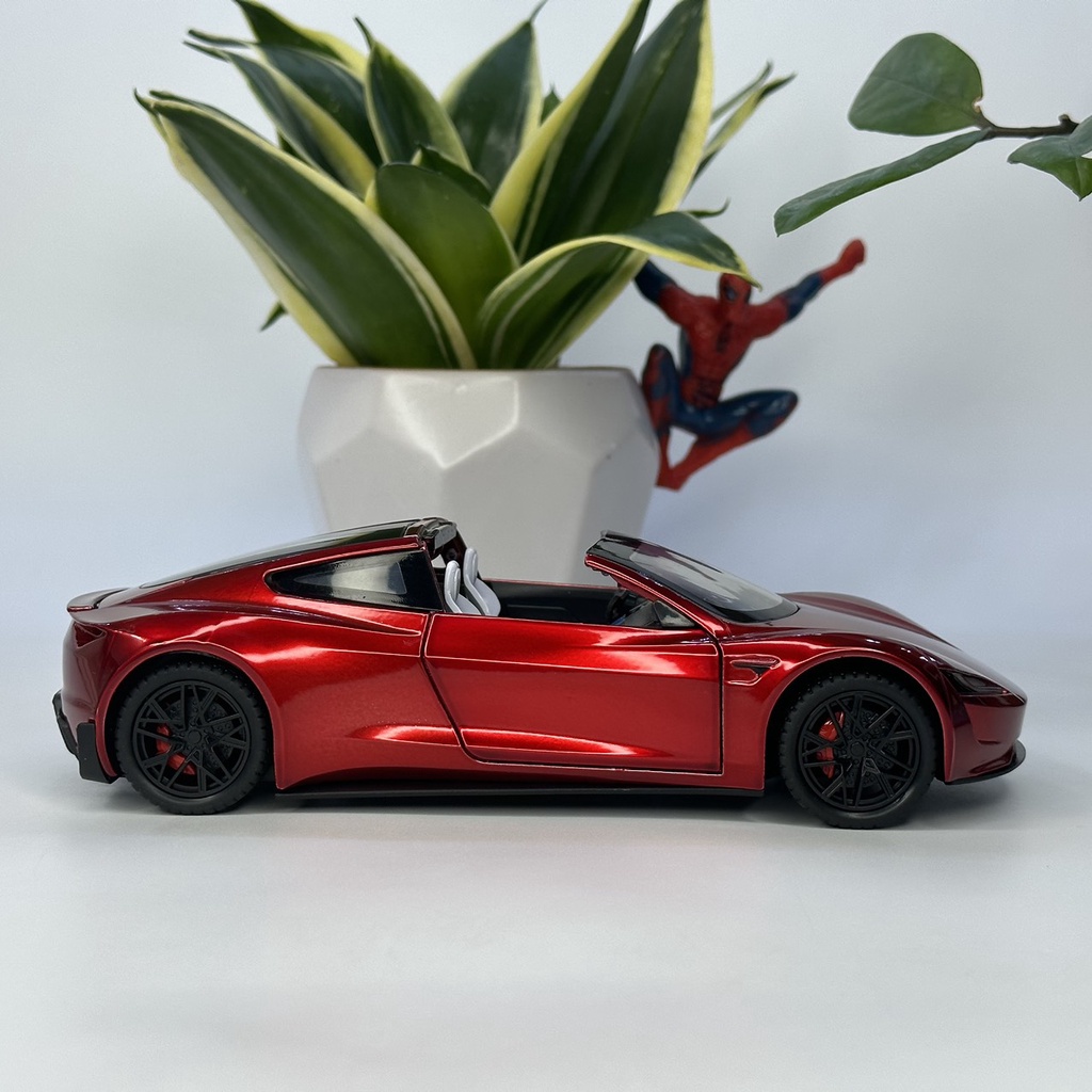 Mô hình xe Tesla Roadster mui trần tỷ lệ 1:24 bằng kim loại chiếc xe thể thao nhanh nhất được Mỹ sản xuất