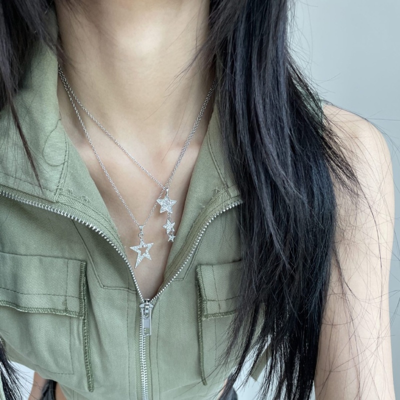 San * Vòng cổ Xương Quai Xanh Hình Ngôi Sao Năm Cánh Đính Kim Cương Đơn Giản Cho Nữ Sinh