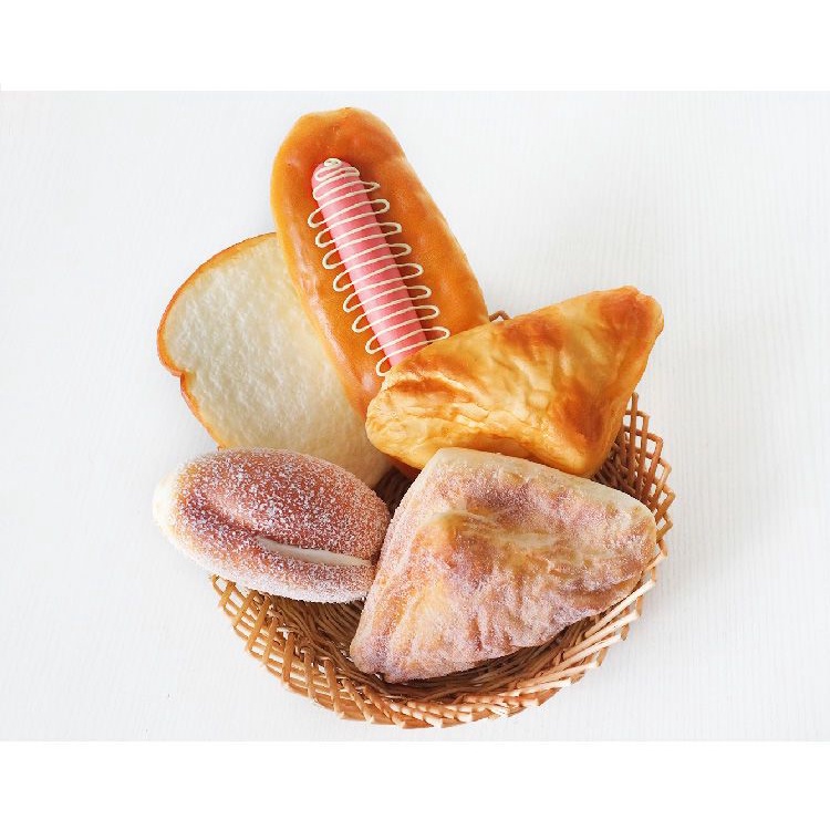 Mô Hình Bánh Mì Giả Trang Trí Nhà Trẻ