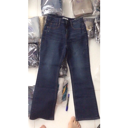 Quần jeans chốt cho khách 35