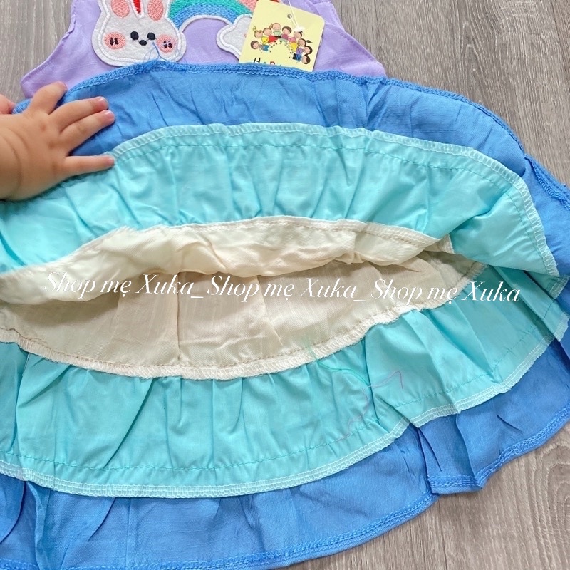 Váy 2 dây bé gái đi biển màu cầu vồng