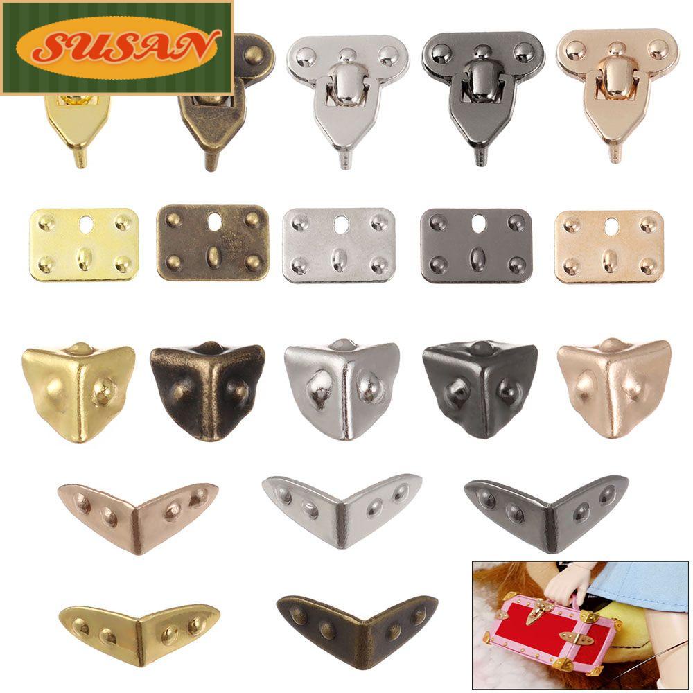 Bộ 4 Vỏ Bọc Bảo Vệ Góc Va Li 4 Kiểu Tùy Chọn Cho Búp Bê