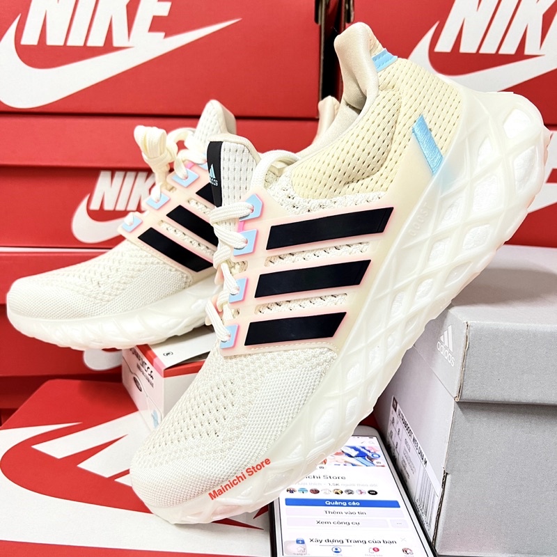 Giày chạy bộ Adidas chính hãng Ultraboost Web DNA GX2131