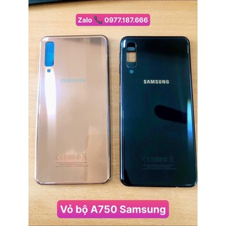 Vỏ bộ samsung A750 gồm có lưng,sườn,xương,phím sườn
