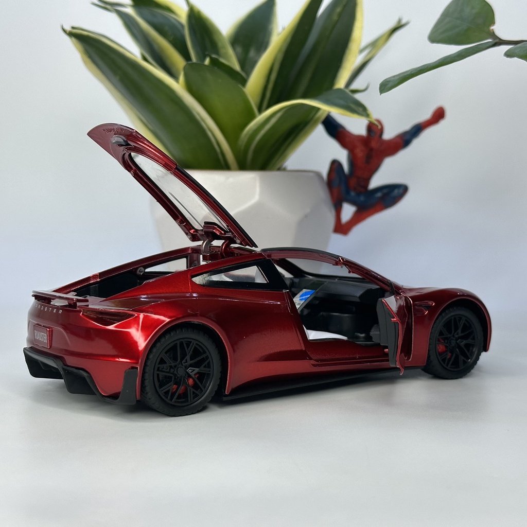 Mô hình xe Tesla Roadster mui trần tỷ lệ 1:24 bằng kim loại chiếc xe thể thao nhanh nhất được Mỹ sản xuất