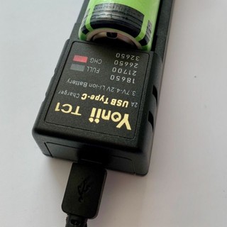 Sạc pin Yonii TC1 Sạc nhanh 2a, sạc được nhiều loại pin