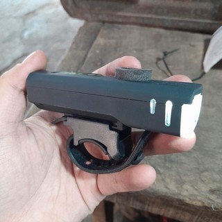 ĐÈN TRƯỚC XE ĐẠP MACHFALLY 2020 EOS220