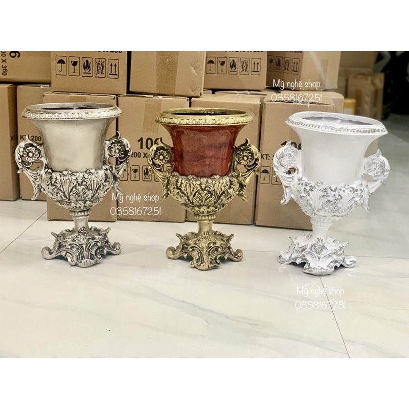 Cúp số 9 Bình hoa composite