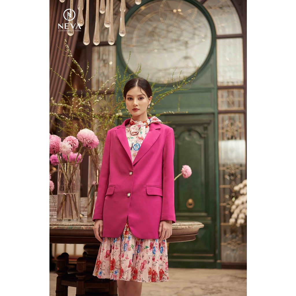 Áo blazer form xuông màu hồng fuchsia NEVA 22F3W620664T021