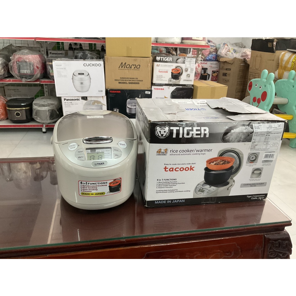 Nồi cơm điện Tiger 1.8 lít Nhật Bản JAX-R18W - Hàng trưng bày