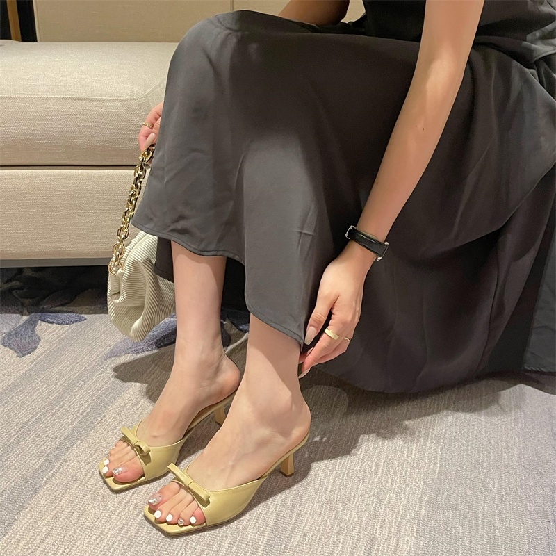 Giày Sandal Cao Gót Mũi Vuông Phong Cách Thời Trang Xuân Hè Mới 2023