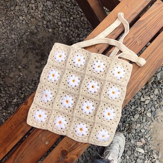 Túi tote hoạ tiết hoa daisy móc thủ công nữ tính xinh xắn