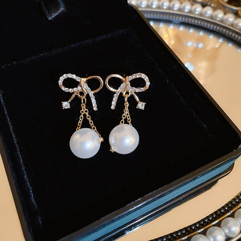 Bông Tai Dài Hình Nơ Đính Ngọc Trai