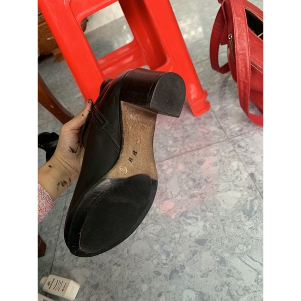 Bốt da thật sz 38