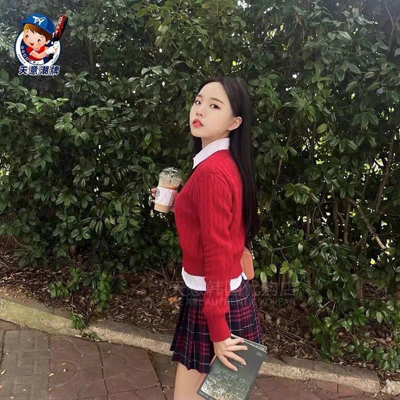 ÁO LEN WH.O.AU ĐỎ ĐÔ