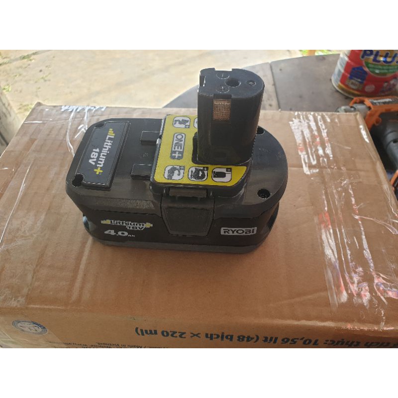 pin ryobi 18v 4ah + sạc adapter