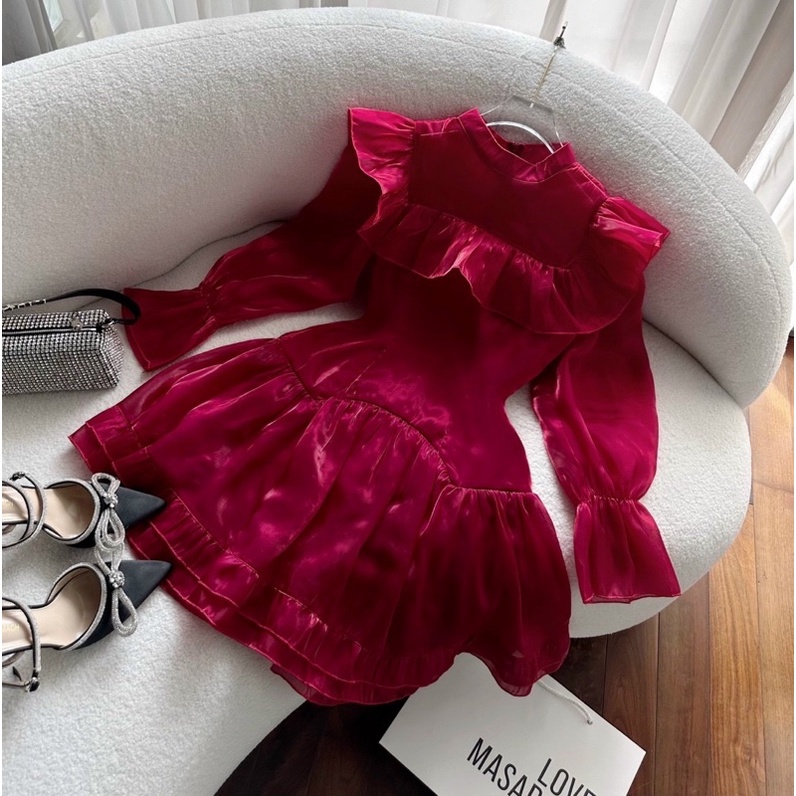 ĐẦM VOAN ĐỎ VIỀN BÈO TAY LOE 🤍