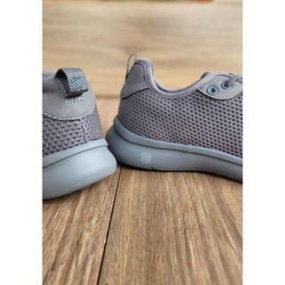 Giày sneakers FLX