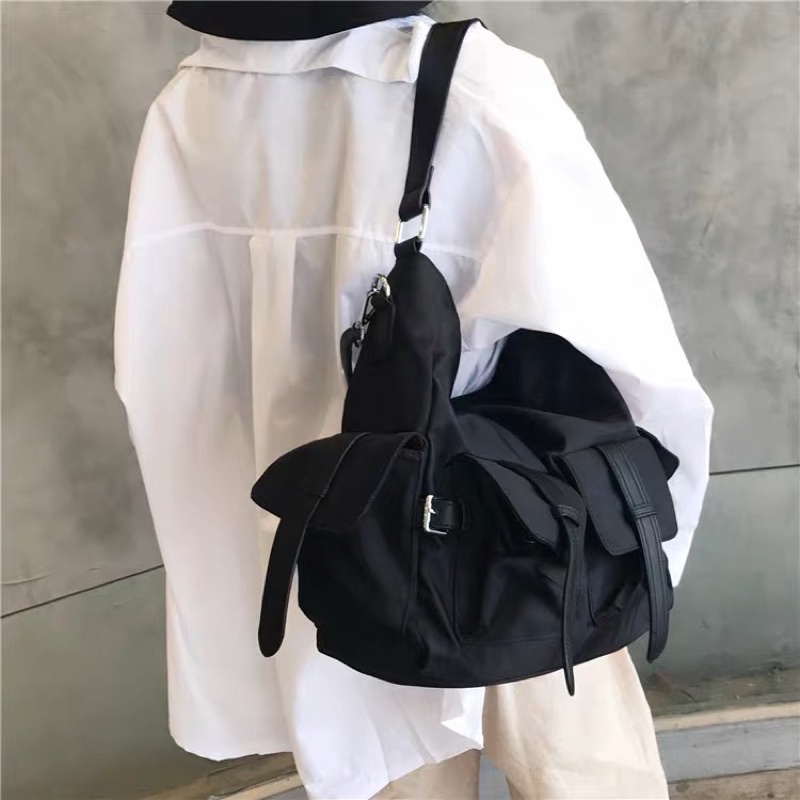 Túi Hộp Đeo Chéo Kẹp Nách Siêu Hot