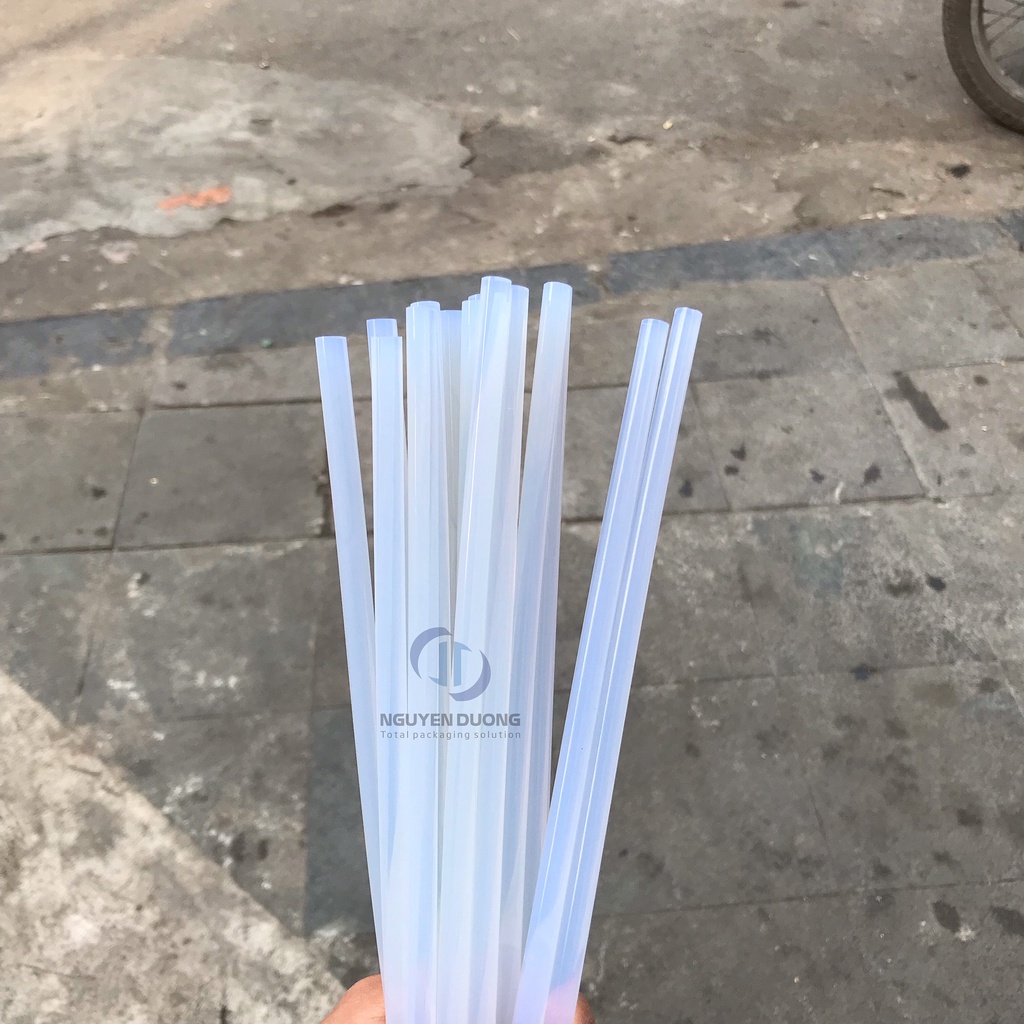 01 Cây Keo nến đường kính 7mm và 11mm