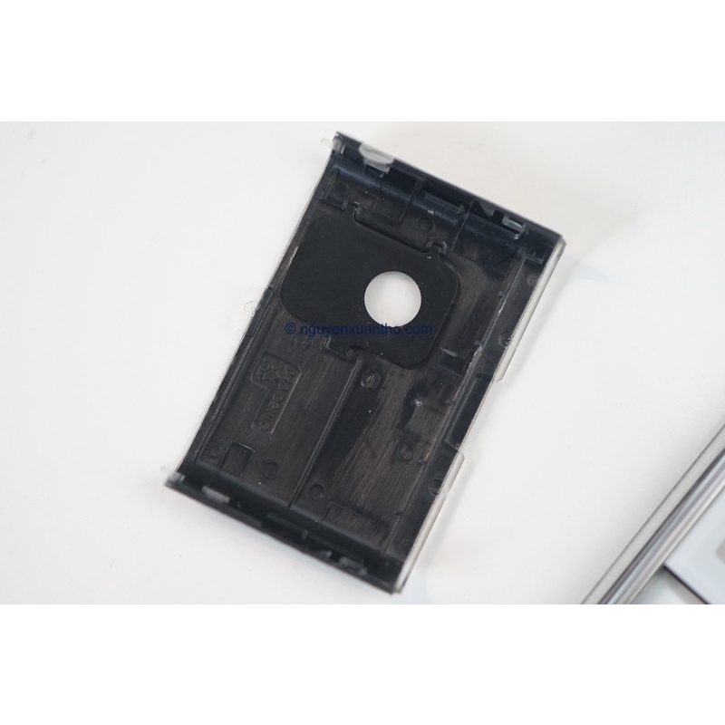 Vỏ zin hãng NOKIA 6233 trắng mới 100%