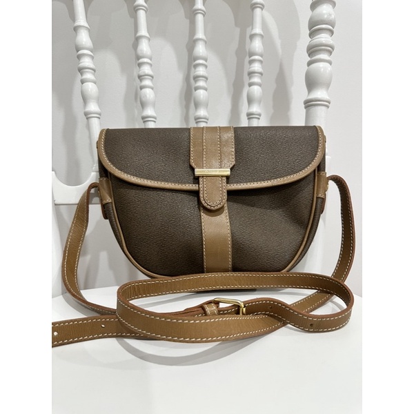 Túi si hiệu Lancel nhỏ xinh rất đẹp