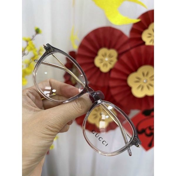 Mắt kính gọng cat