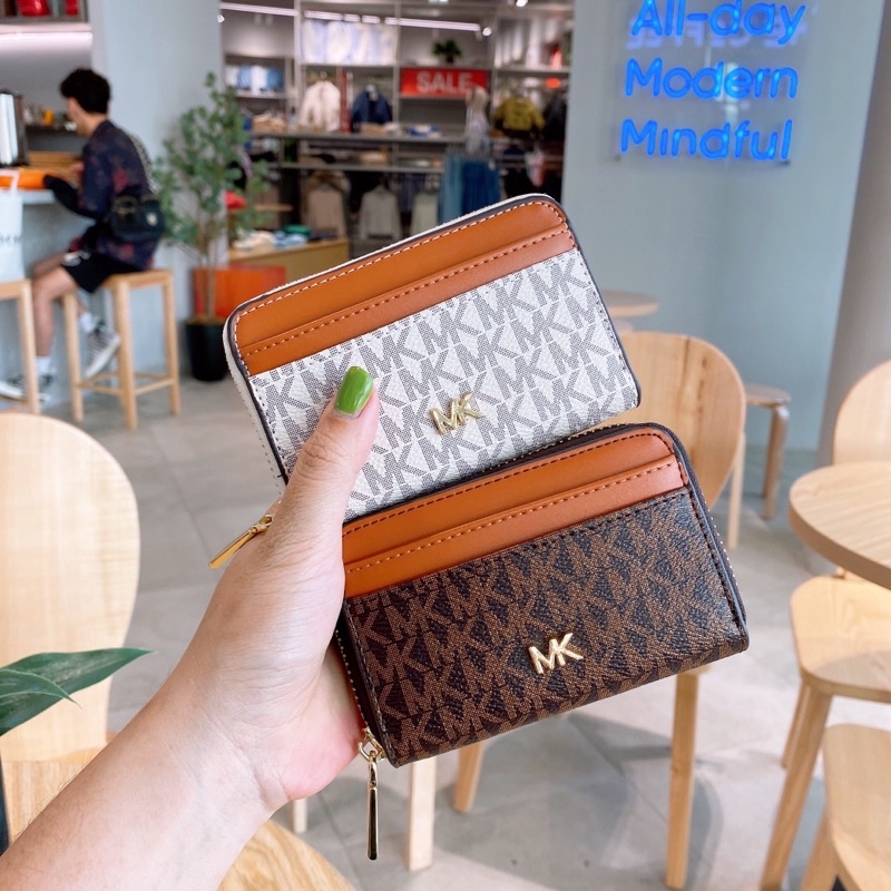 Ví MK Mini Cầm Tay Để Thẻ