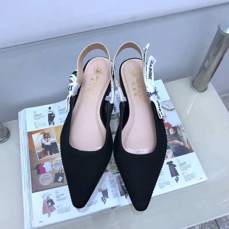 Sandal bệt đế bằng J'adior nơ trắng mũi nhọn