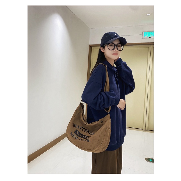 Túi đeo chéo nam nữ thời trang Hàn quốc chống thấm nước đi chơi cực chất BEE GEE 09909