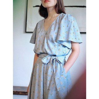 Chicka Chicka - Đầm hoa cổ tim dáng xòe thắt eo