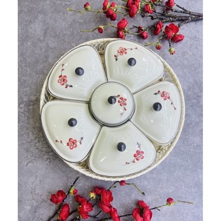 Khay đựng mứt tết hũ sứ có nắp hoạ tiết vẽ tay đựng bánh kẹo hoa quả gốm sứ bát tràng cao cấp