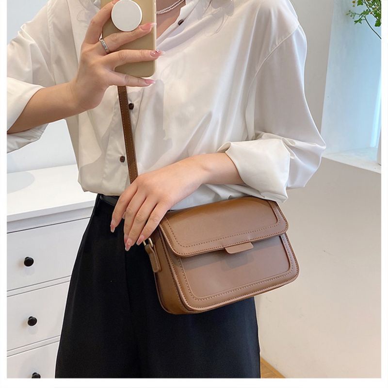 Túi xách nữ đeo chéo đẹp cao cấp sắc basic dễ phối đồ phong cách Hàn Quốc