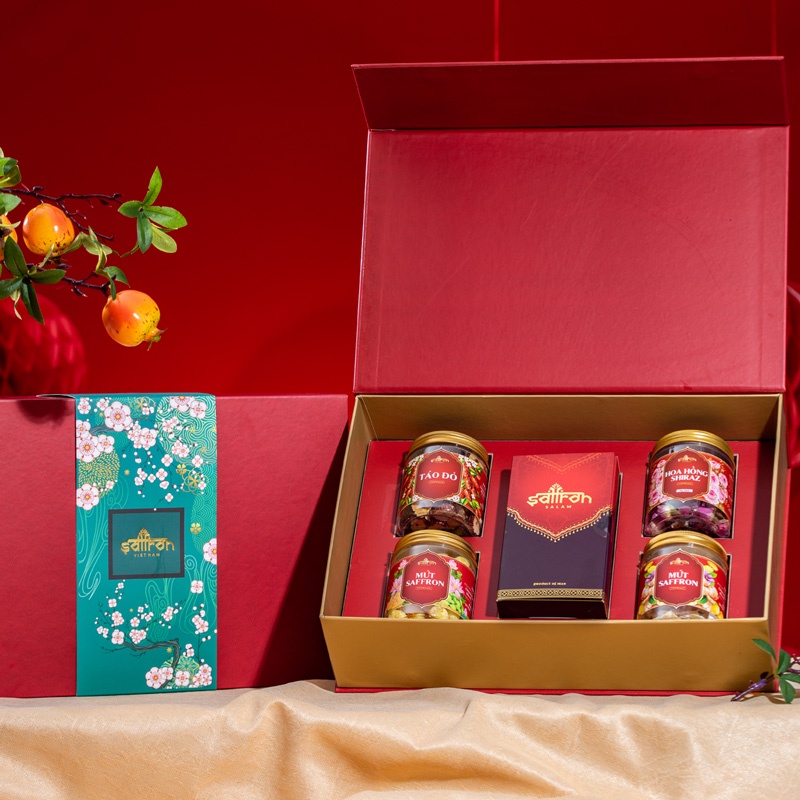 Bộ quà 8/3 2023 sang trọng gọn gàng với Nhụy hoa nghệ tây Saffron Salam cao cấp và 4 sản phẩm đi kèm